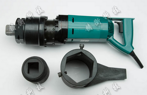 電動扭力扳手